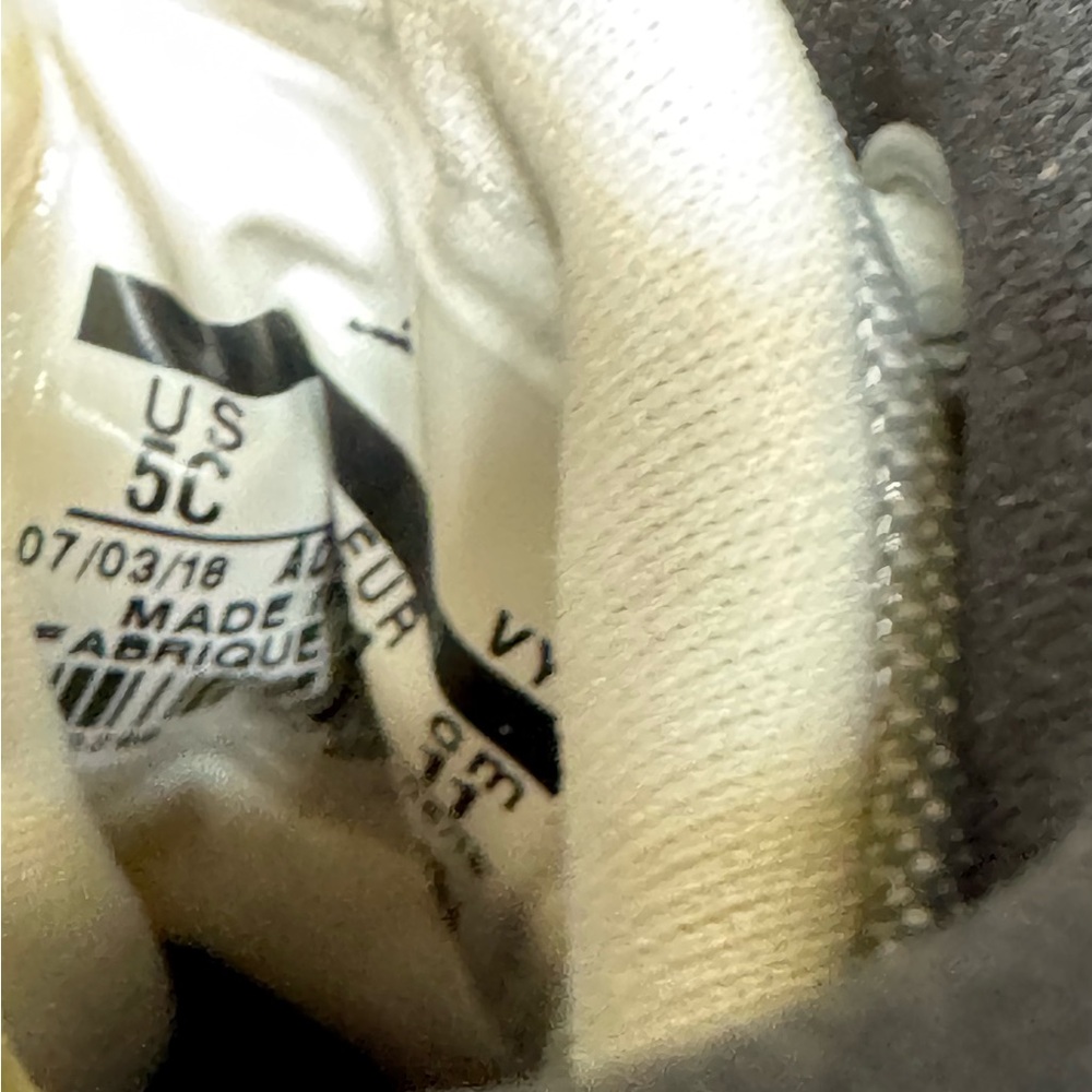 Jordan Max Aura Black Sneakers Box - Picture 9 of 15